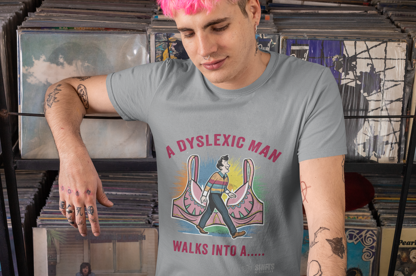 dyslexia t-shirt - a man walks into a bra t-shirt