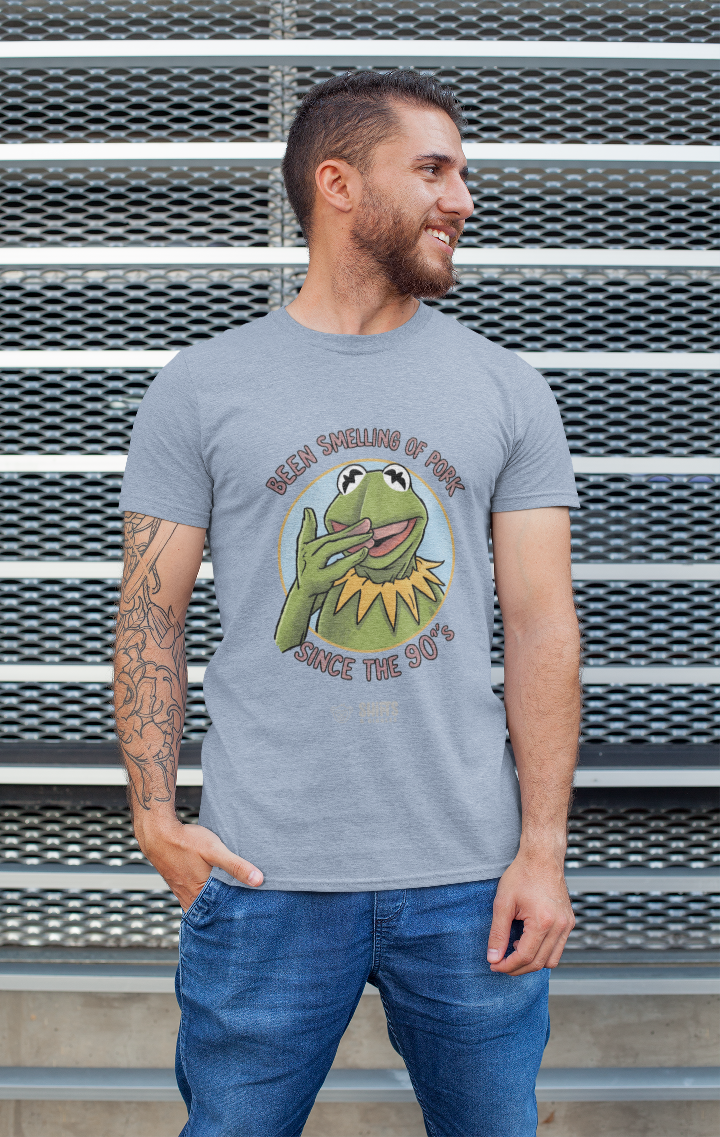 kermits fingers cartoon t-shirt