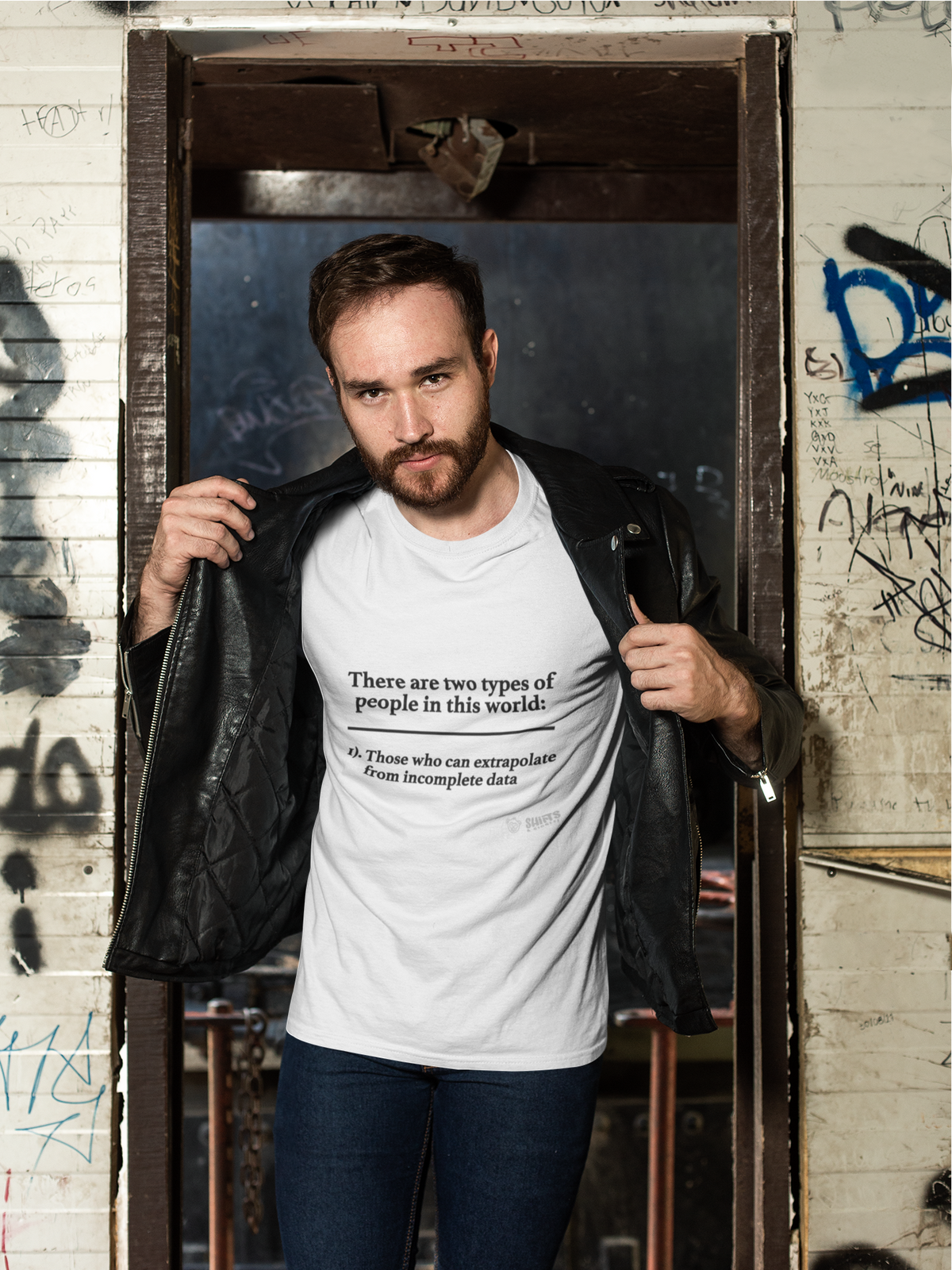 there are two types of people in this world t-shirt