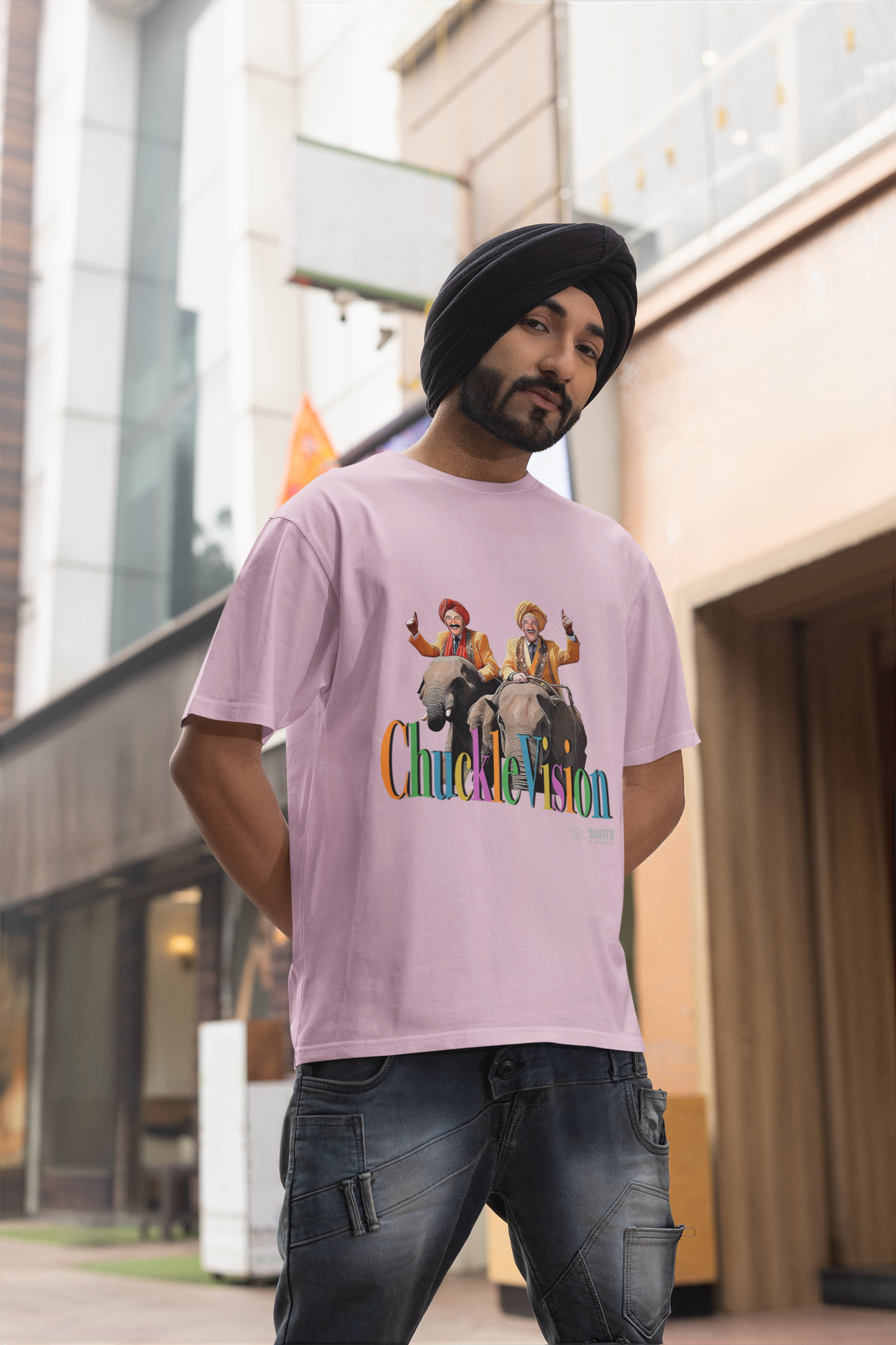 chuckle brothers - chuckling in india t-shirt