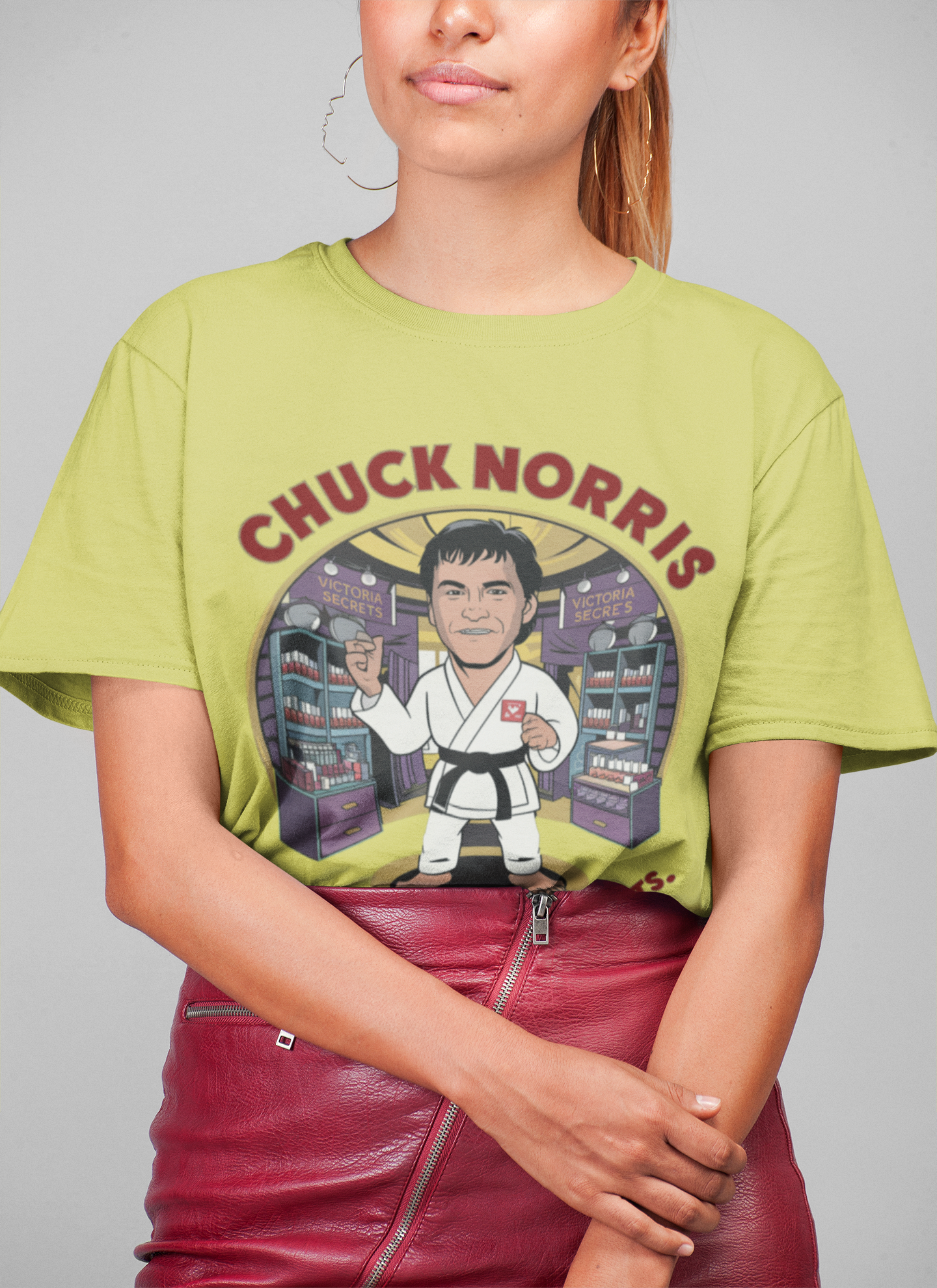 chuck norris - victoria's secrets t-shirt