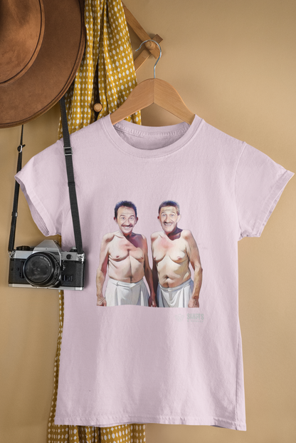 Chuckle Brothers - Chuckling At The Beach T-Shirt