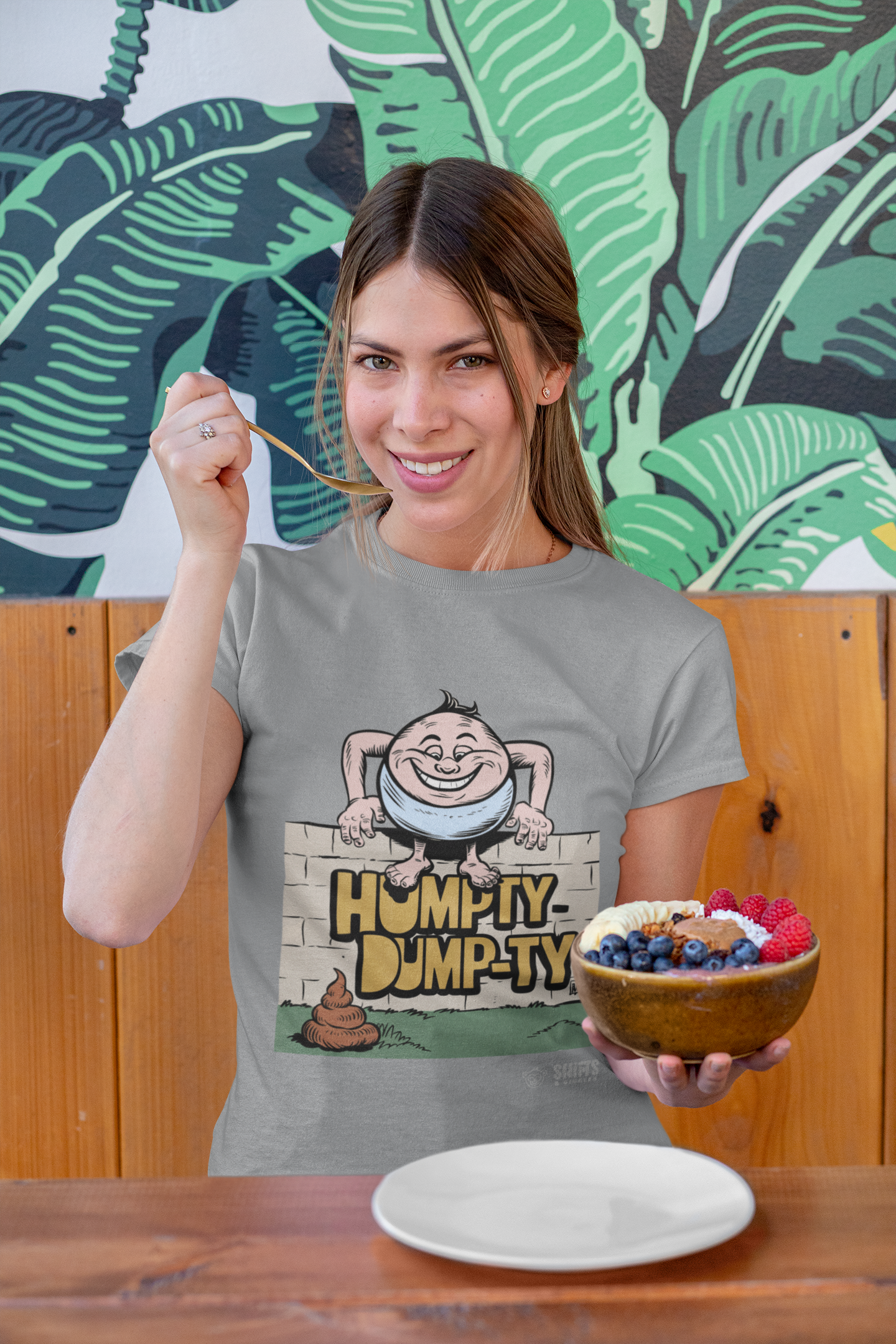 humpty dumpty 02 t-shirt