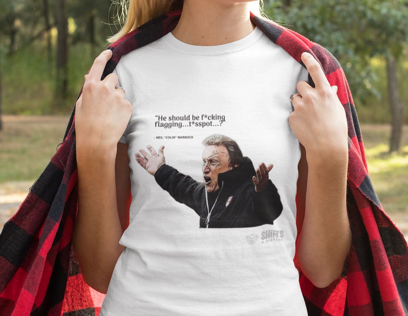 neil warnock - he should be f*cking flagging t-shirt